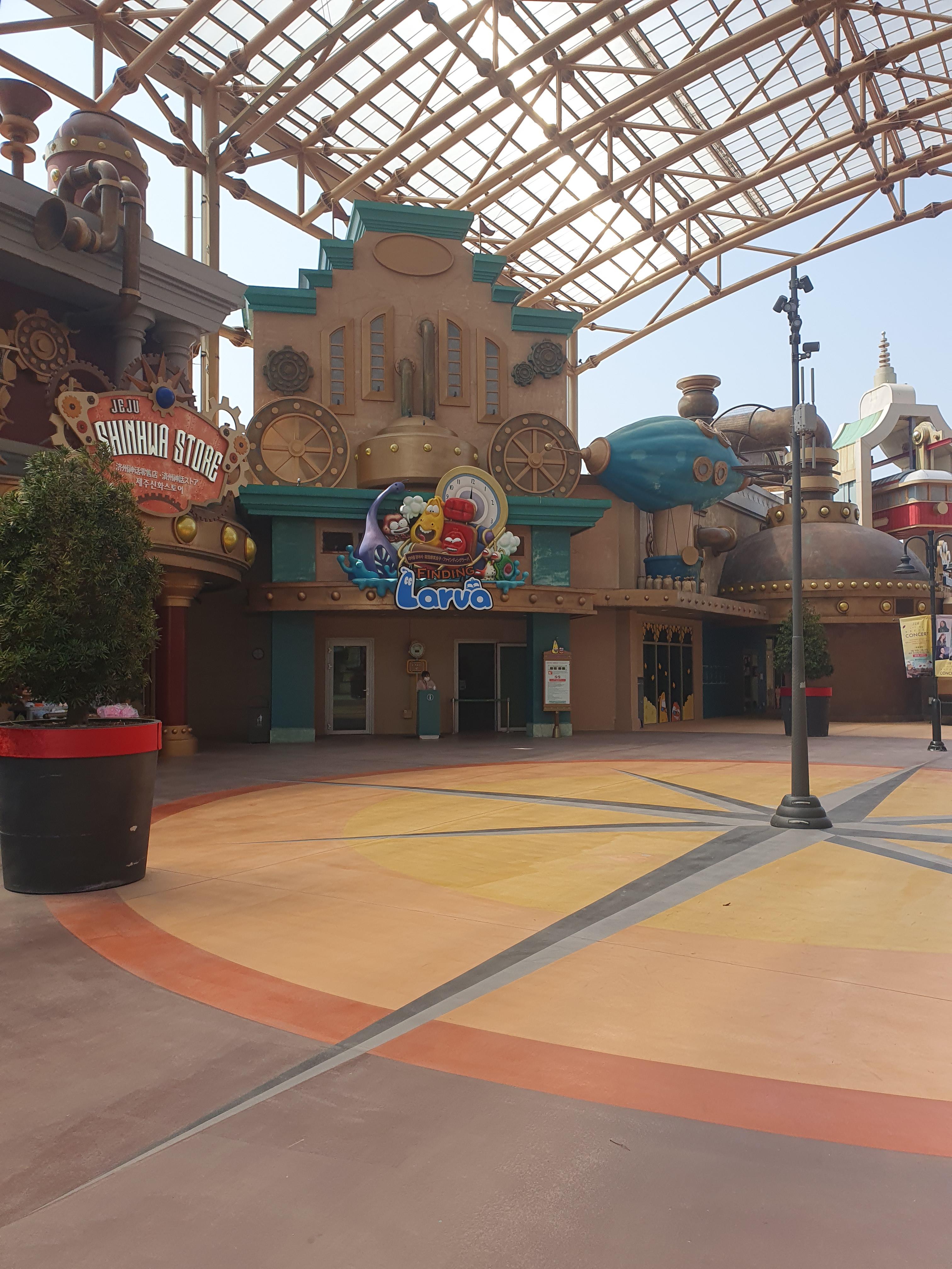 신화월드 테마파크 들어가서 파인딩 라바 장소