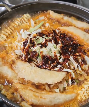 모모즉석떡볶이 대표 메뉴