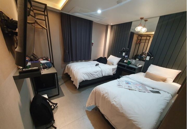 진해 하루 숙소