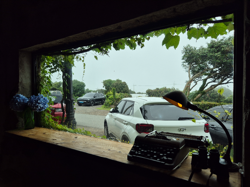 판타스틱버거 타자기 필름카메라 포토존