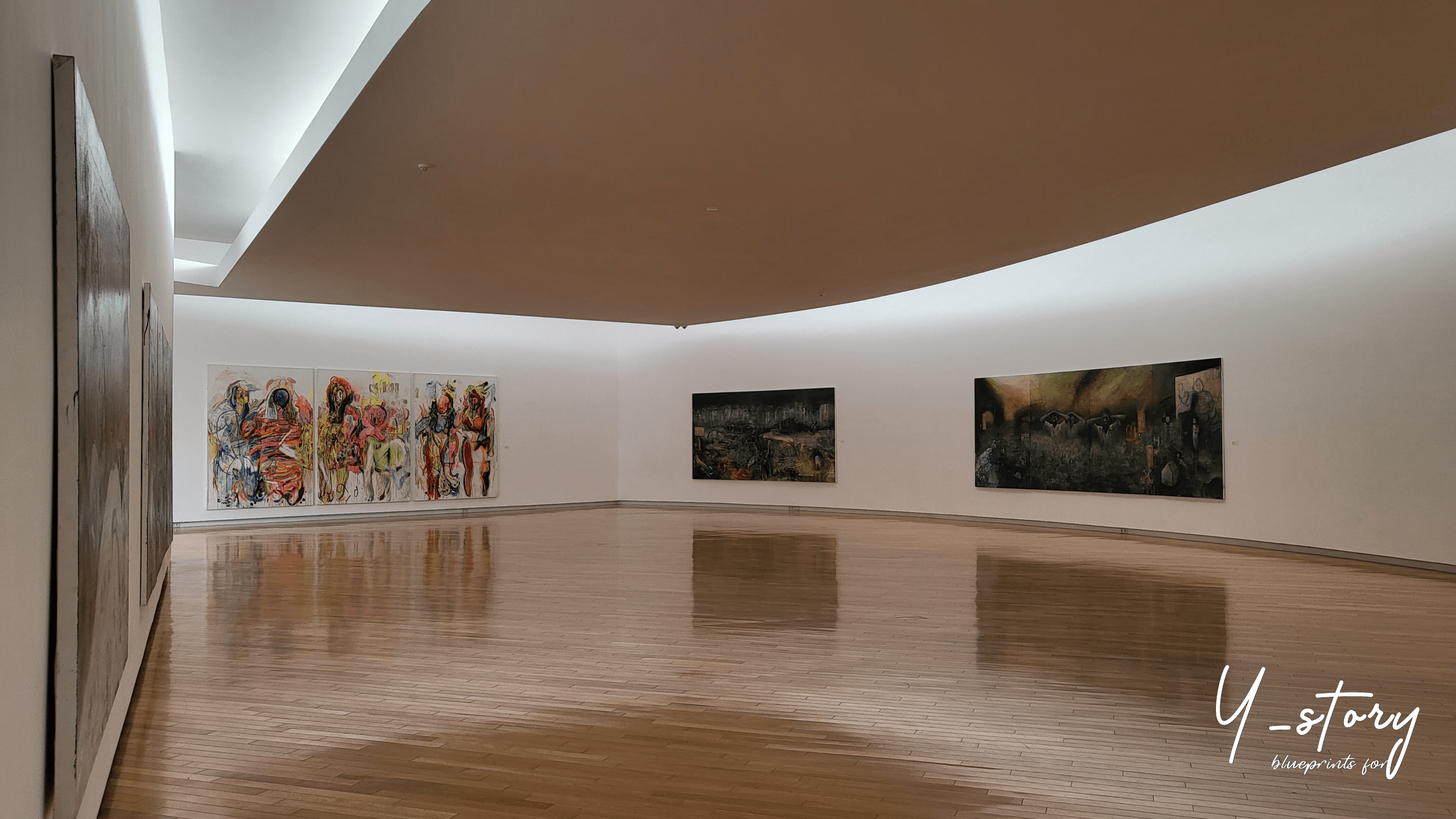 알바로 시자의 미메시스 박물관의 실내 전시관 모습