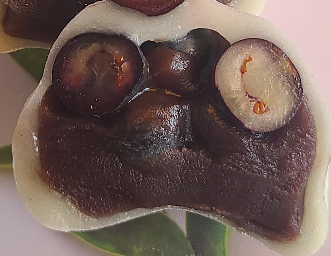 속이 가득찬 6시내고향 블루베리찹쌀떡