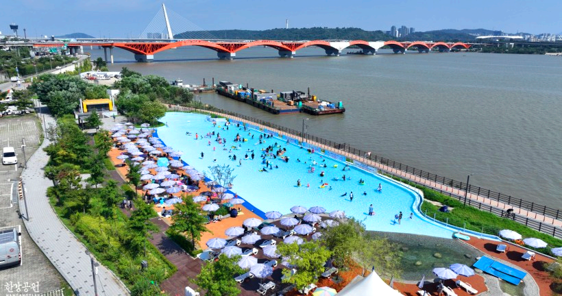 한강 수영장