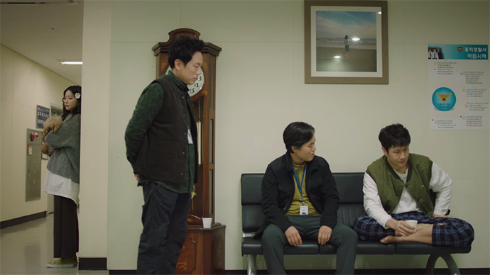 이-구역의-미친X-스틸컷8