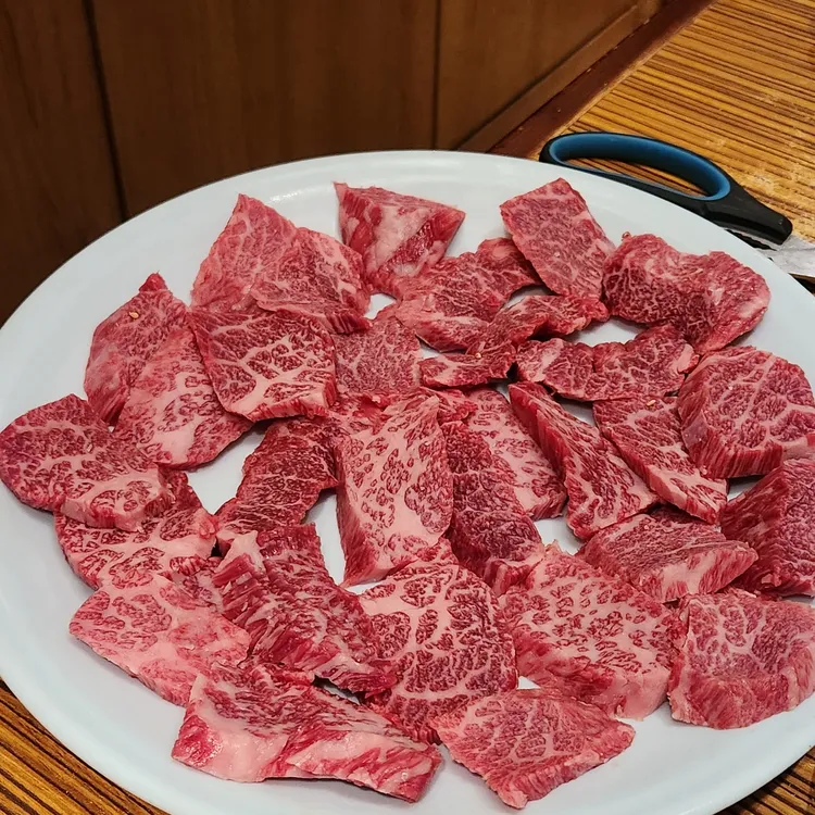 강남 청담동 24시간 고기집 '새벽집'