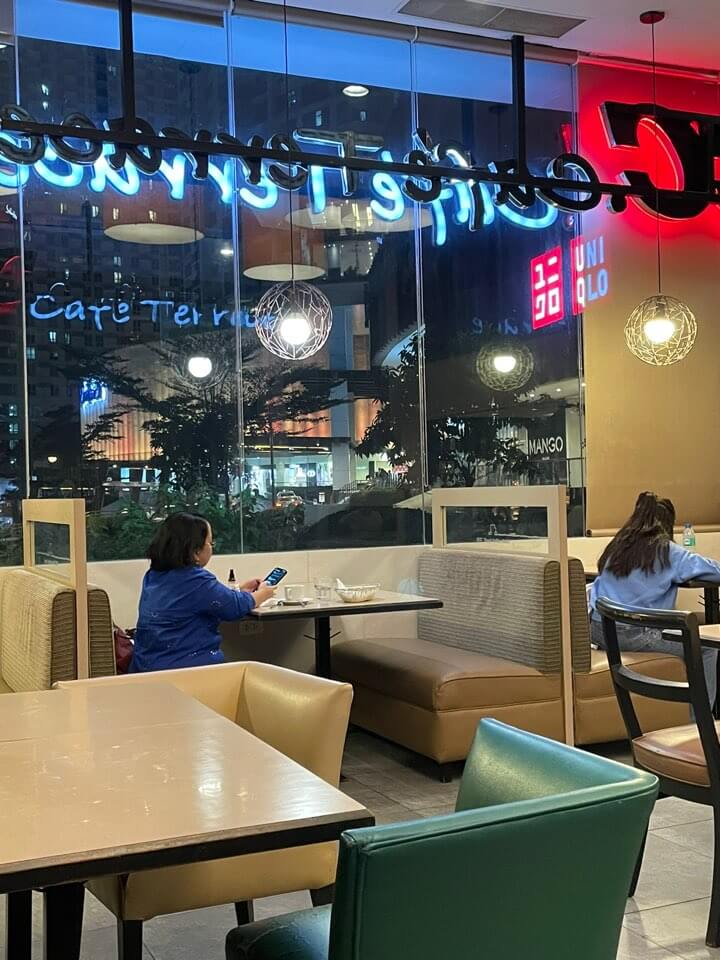 세부-시티-카페