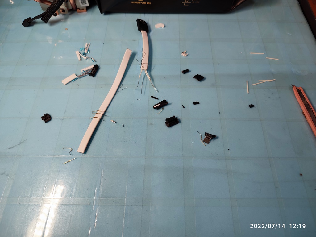 반대쪽 포트를 분해할 준비를 합니다.