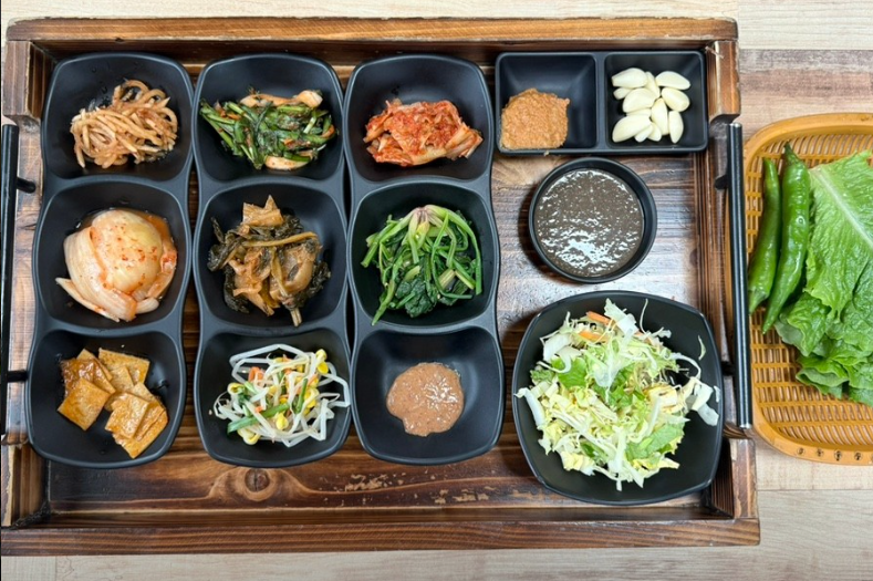 생방송투데이 전남 짚불삼겹살 짚불목살 짚불떡갈비 칠게장보리비빔밥 온라인구매 외국인의밥상 무안군 두암식당