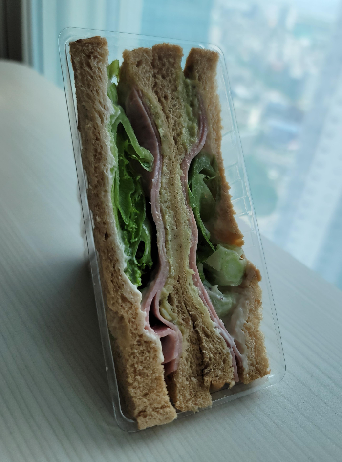 햄&바질샐러드 샌드위치