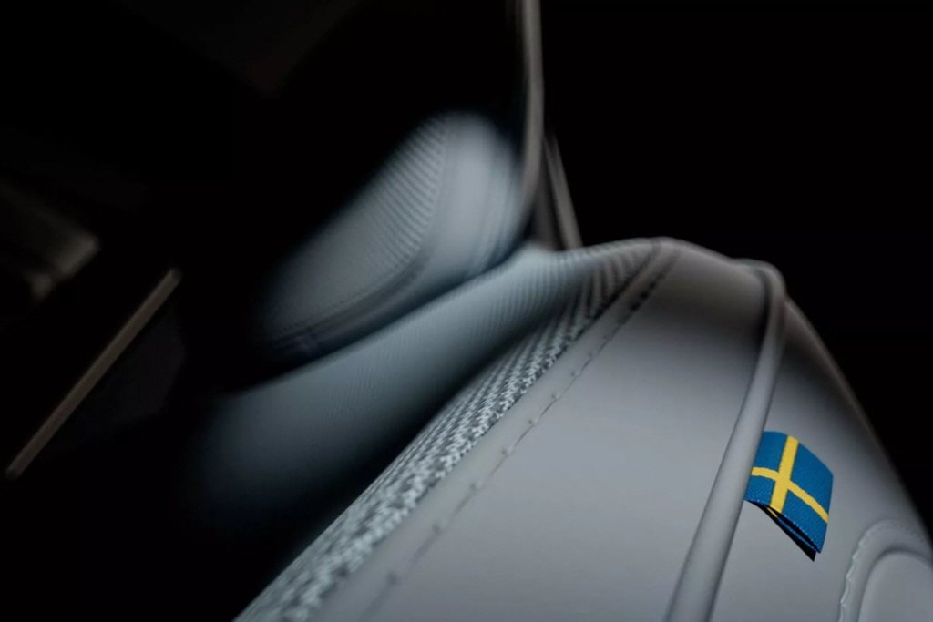 볼보 컴팩트 전기 SUV 'EX30'