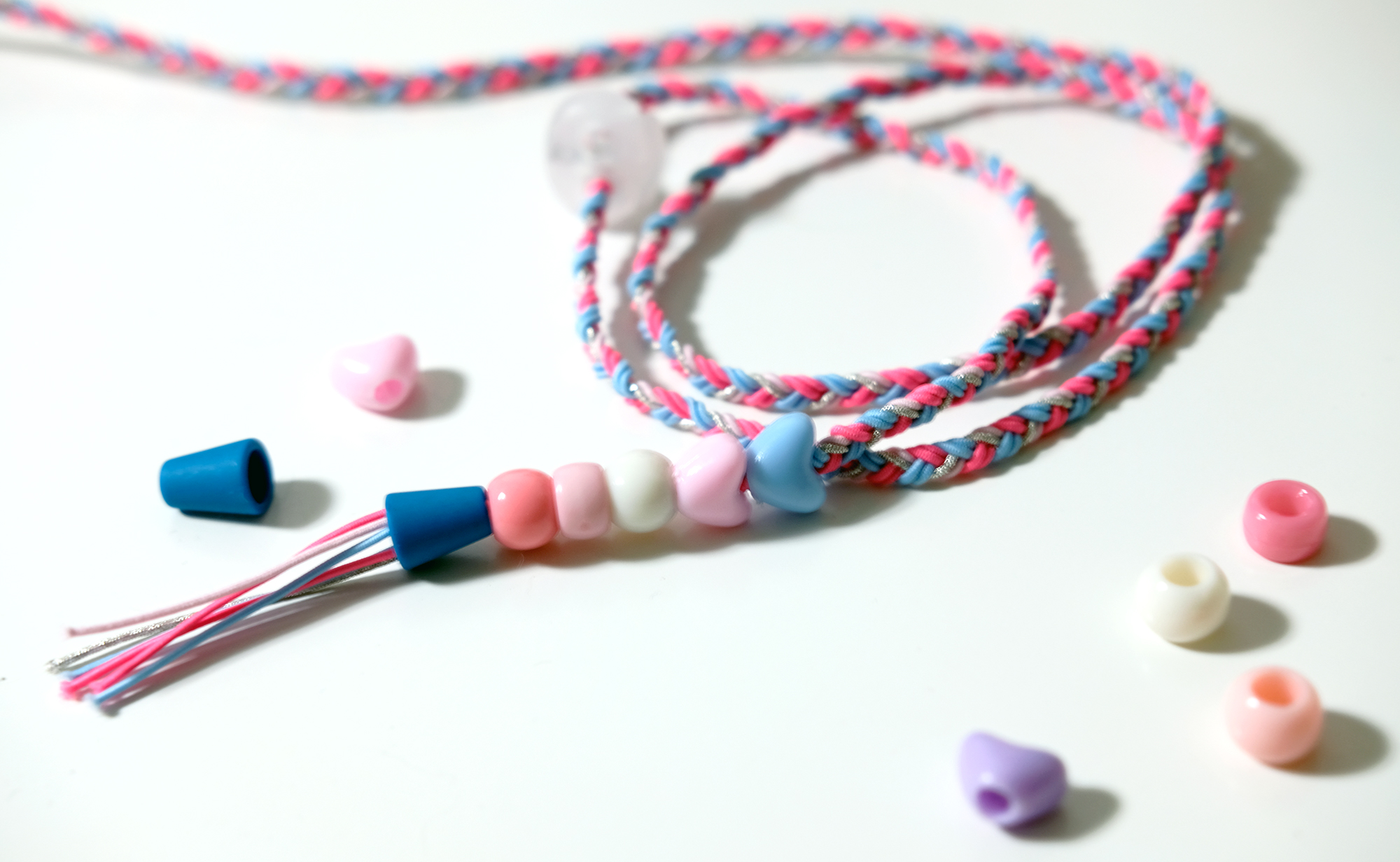 플로레스 핑크 비치 수경 끈 완성 사진