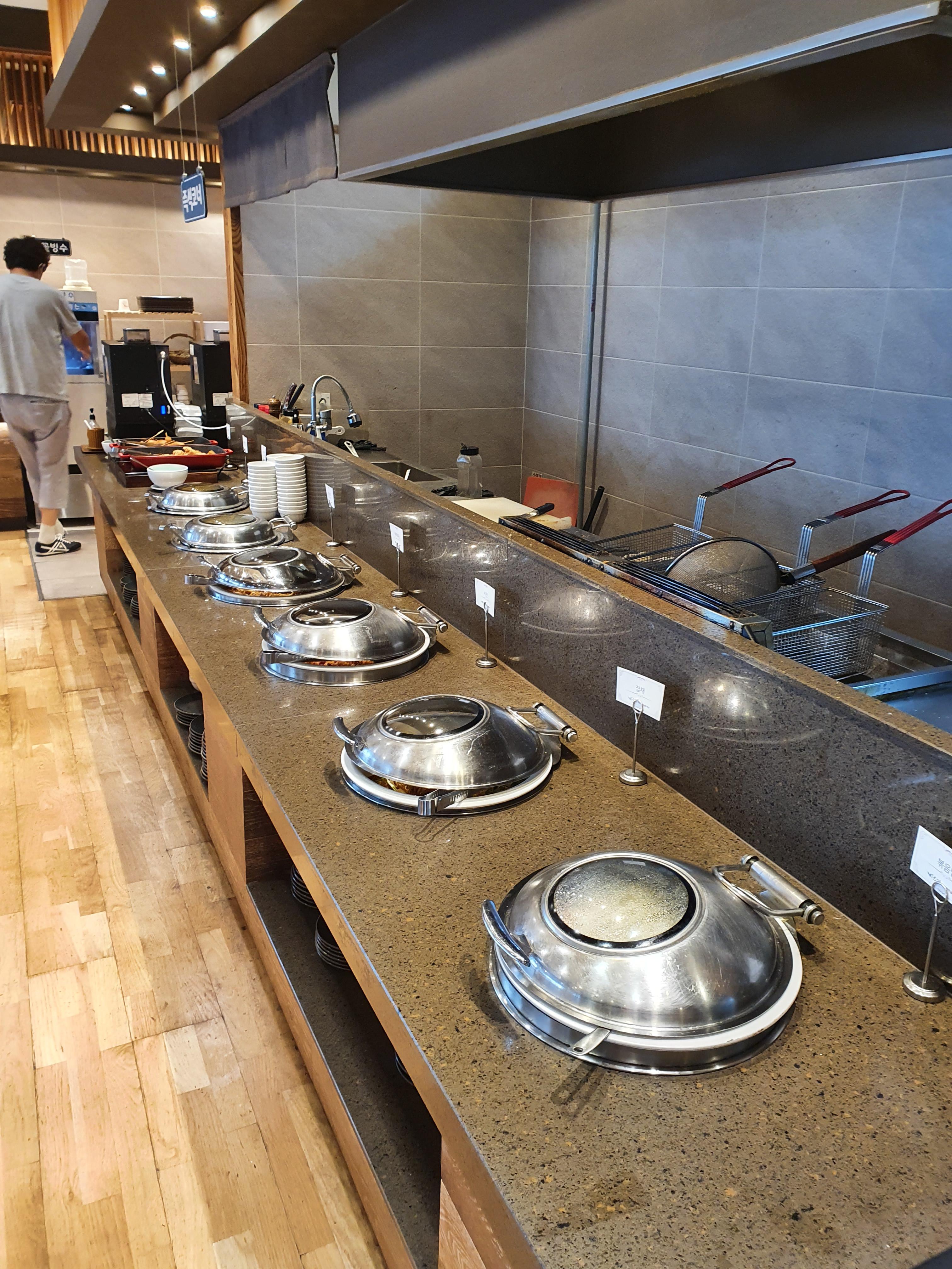 관저동 바르미샤브샤브 샐러드바 사진