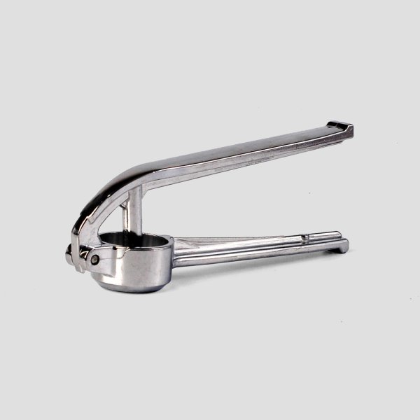 쪼갠 매실&amp;#44; 매실씨 빼는 기계