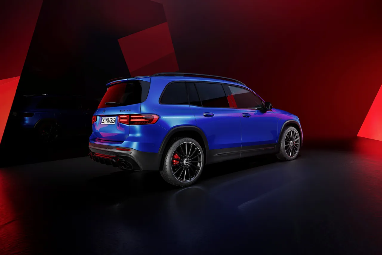 벤츠 AMG GLB 이미지