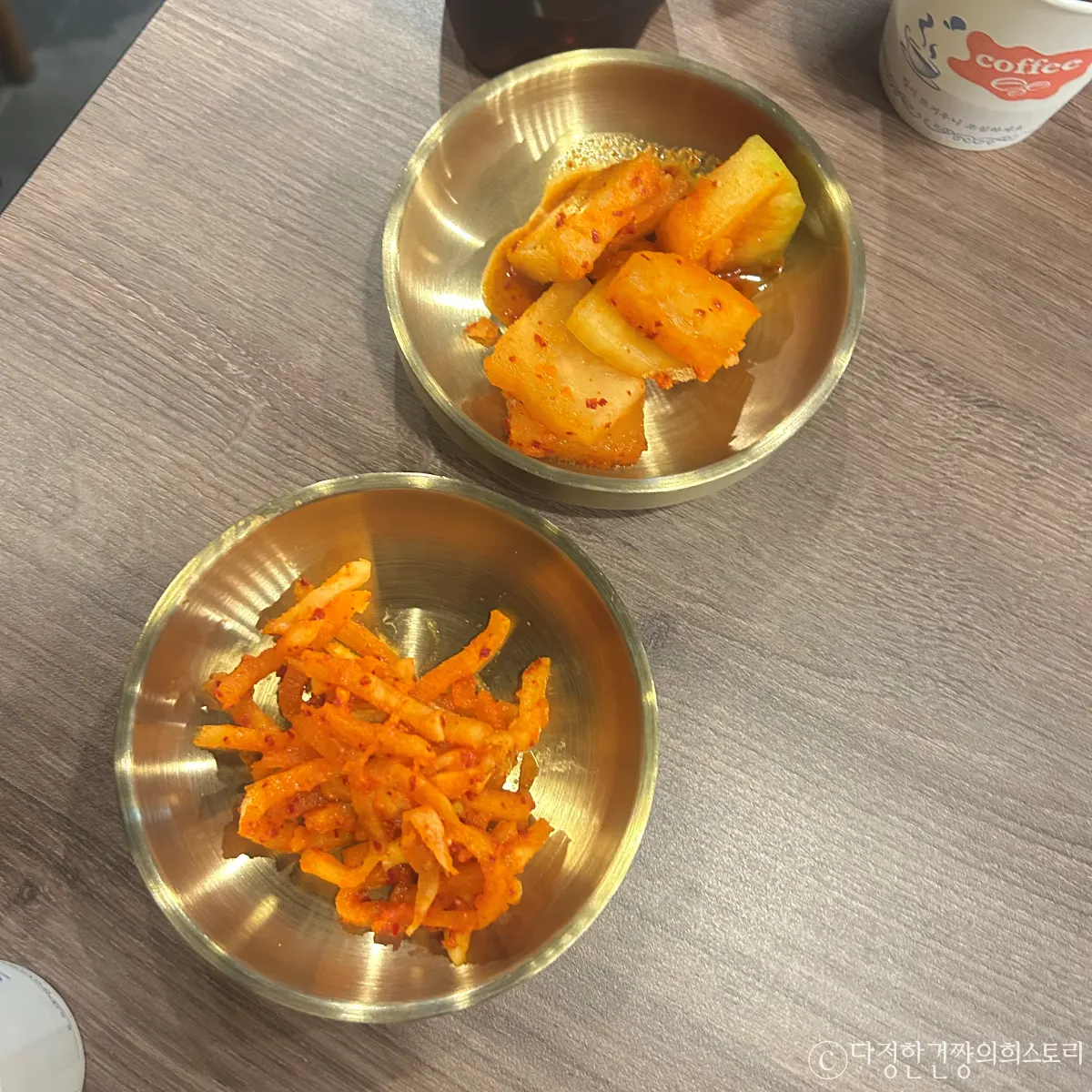 7호선-장승배기역-신규-맛집-담소-소사골-순대-육개장-기본-반찬