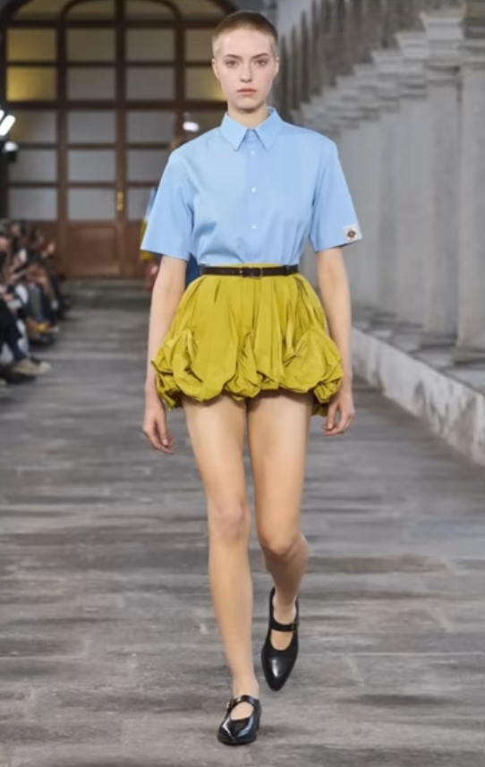 2026 패션 키워드-퍼프 스커트(버블 헴 스커트)