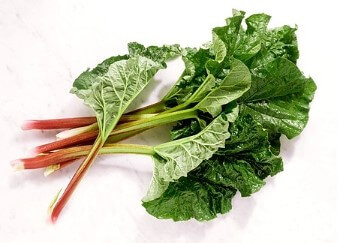 루바브 효능&amp;#44; 갱년기를 책임지는 필수 식품으로 알려져 있습니다.