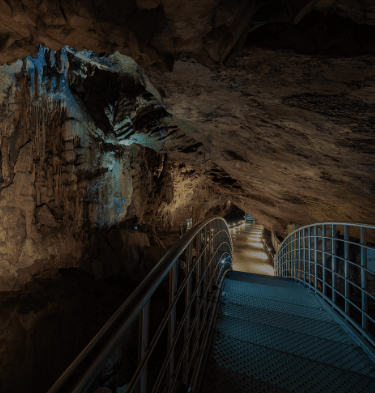 울진여행&amp;#44; 울진 가볼만한 곳&amp;#44; 울진 데이트 코스&amp;#44; 울진 성류굴&amp;#44; 울진 스카이레일&amp;#44; 울진 하트해변&amp;#44; 울진 풍력발전소&amp;#44; 울진 바닷가&amp;#44; 울진 덕구온천&amp;#44; 울진 온천&amp;#44; 울진 덕구온천 스파&amp;#44; 덕구온천 스파월드&amp;#44; 울진 숙소&amp;#44; 울진 오션뷰 숙소&amp;#44; 울진 오션뷰 펜션&amp;#44; 울진 가성비 숙소&amp;#44; 울진 대게&amp;#44; 울진 홍게&amp;#44; 울진 횟집