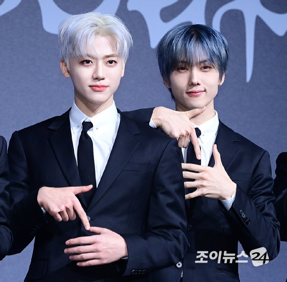 그룹 NCT 드림 재민과 지성이 25일 오후 서울 광진구 광장동 워커힐에서 열린 NCT DREAM 새 앨범 &#39;드림 이스케이프&#39;(DREAM( )SCAPE) 발매 기념 기자간담회에 참석하고 있다. [사진=정소희 기자]