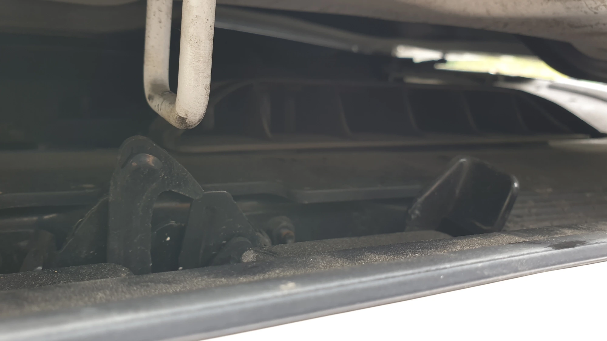 소나타 보닛 열림 레버