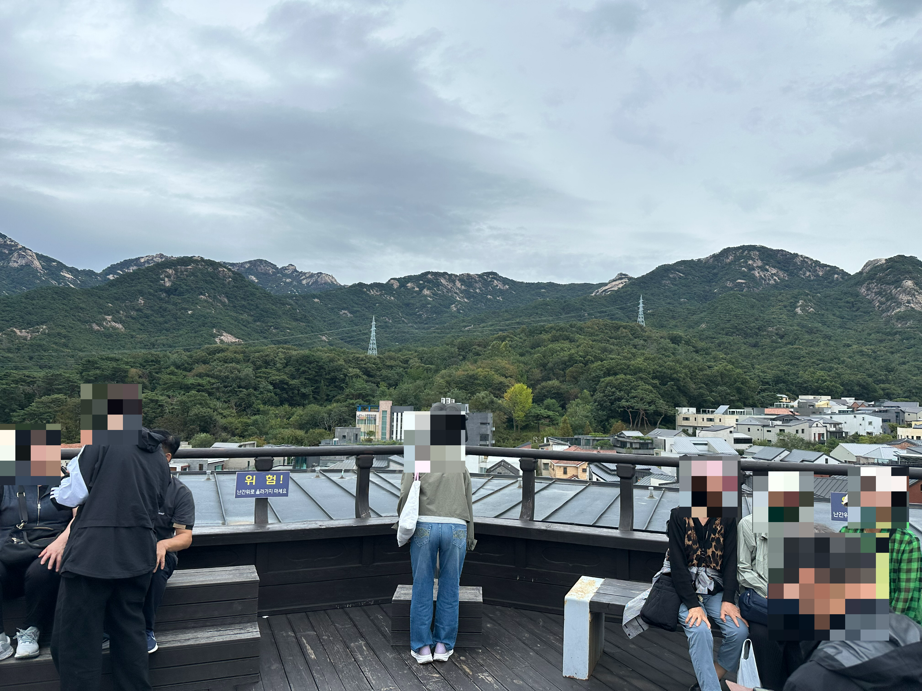 서울 은평한옥마을&amp;진관사 여행(서울에서 만날 수 있는 한옥마을, 북한산 풍경, 공기 짱 좋음, 가족 나들이 산책 장소 추천, 대중교통 편리, 맛집 및 카페 추천, 상당히 넓음, 한복 대여, 은평역사한옥박물관)