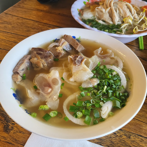 마포 망원동 쌀국수집 '라오삐약'