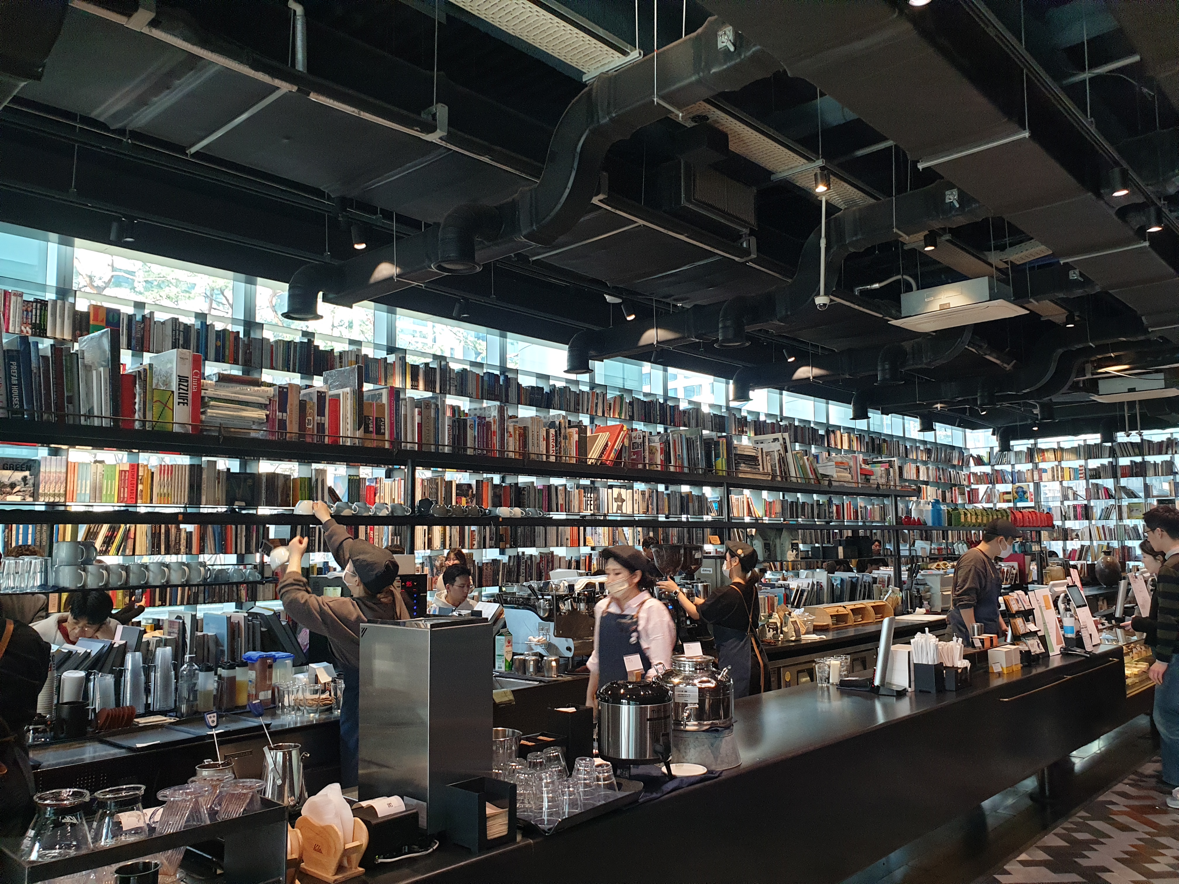 테라로사 포스코점