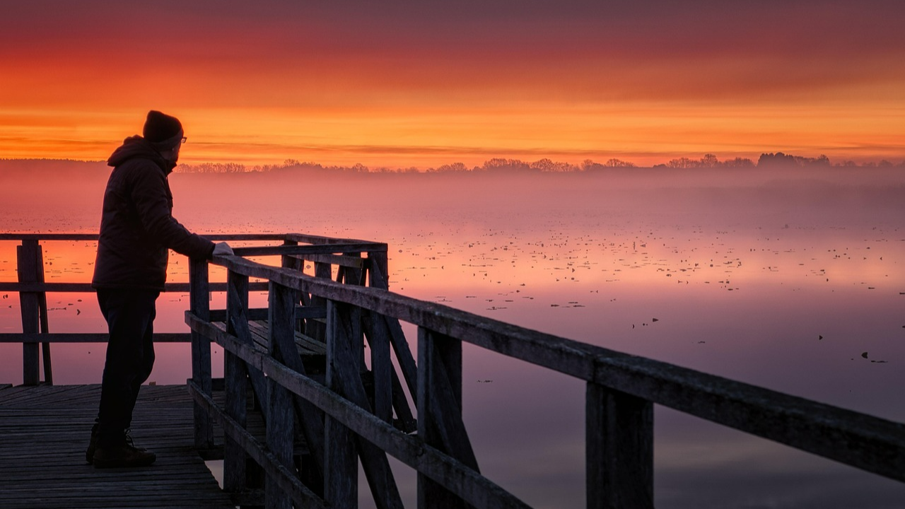 갱년기 남성의 변화와 호르몬 관리