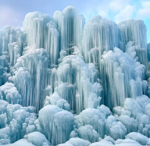 설연휴 국내 여행지 추천 - 청양 알프스마을 얼음분수축제