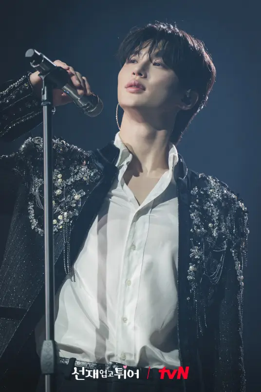 tvn출처-톱스타-류선재-무대위-현장포토
