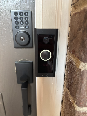 Ring doorbell 설치후 사진