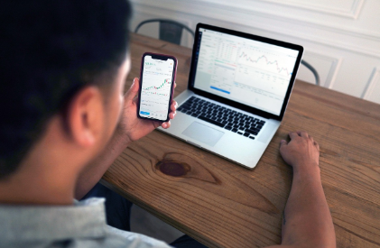 소액 투자자&middot;개미를 위한 금융신기술 활용법― 마이크로투자 &middot; 분산투자 &middot; 핀테크 앱의 시대