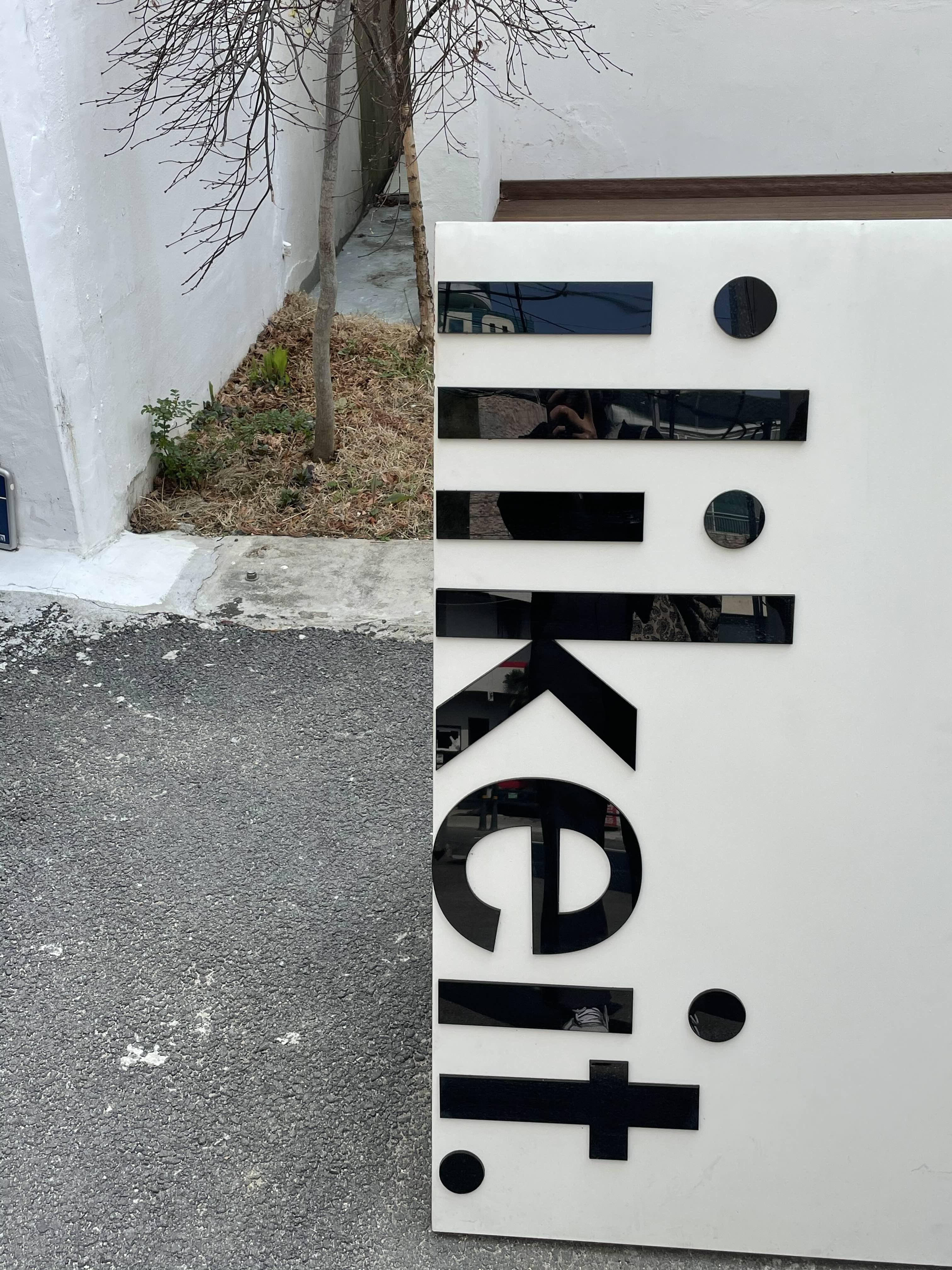 일리카이트외관