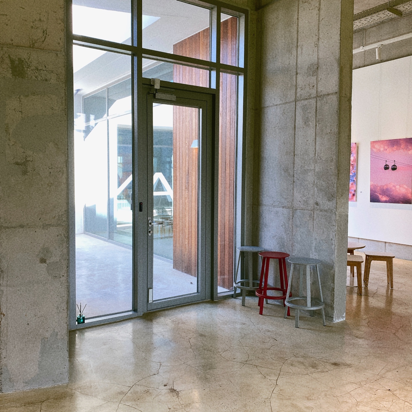 제주 구좌 송당무끈모루 안돌오름 밧돌오름 웨딩포토존 웨딩촬영 대형베이커리 카페 안도르 andor 인생샷