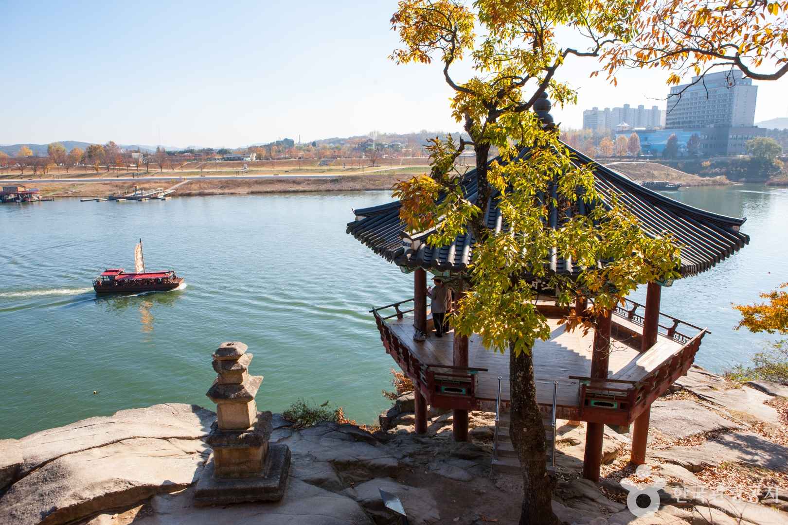 여주 가볼만한곳 베스트10 - 신륵사