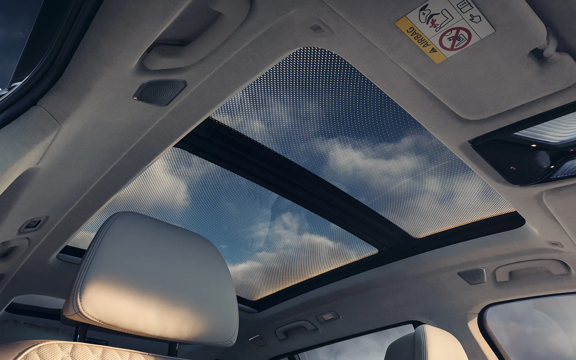 BMW X7 페이스리프트 천장