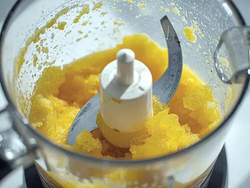 유자 과육 갈기