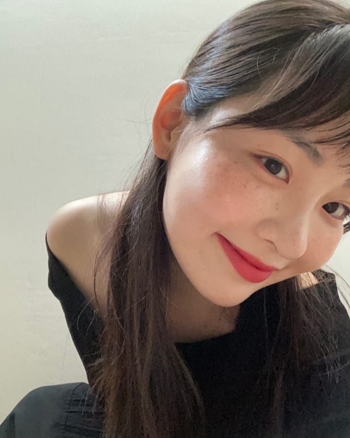 김민하 주근깨 나이 학력 데뷔 주요작품 결혼 이준호 태풍상사 프로필