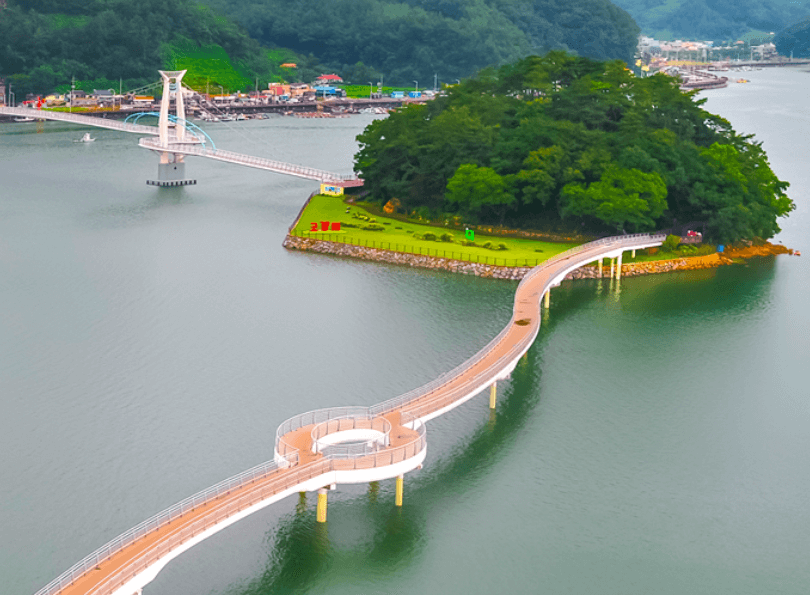 섬진강망덕포구