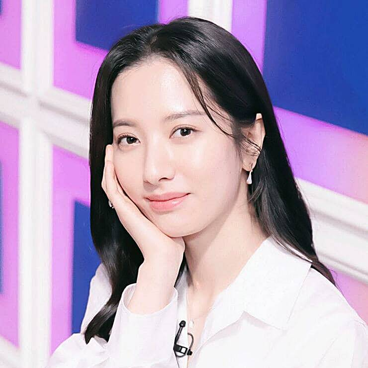 가수-겸-배우-김지연