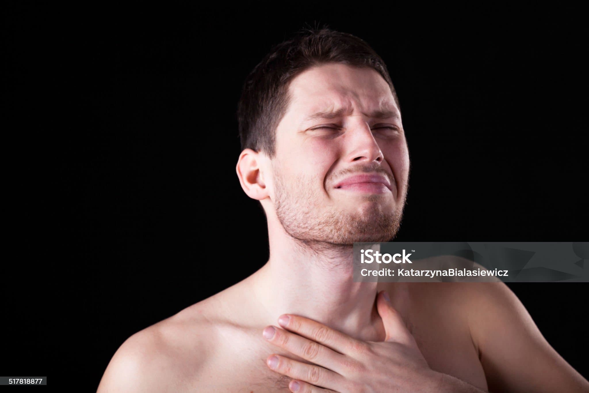 목에 가시가 걸렸을때 밥 삼키면 정말 빠질까?