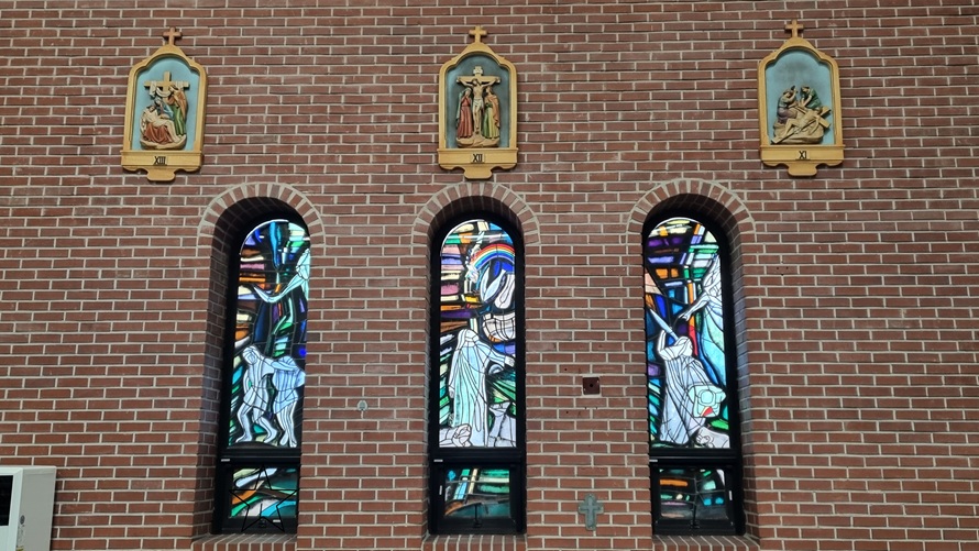 안성 대천동성당 스테인드글라스 사진, 십자가의 길 사진