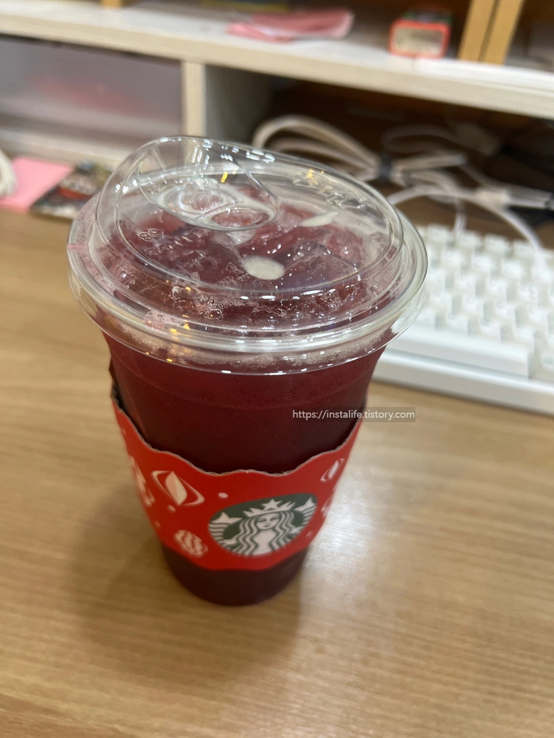 논알코올 홀리데이 패션티 뱅쇼 이미지