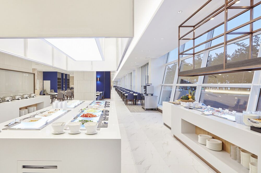 강릉 스카이베이호텔 경포 인피니티풀+사우나 입장권 특가｜58&amp;#44;500원부터