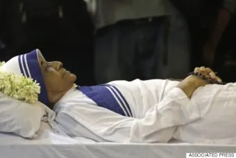 성녀 마더 데레사: 캘커타의 천사가 전한 사랑_9