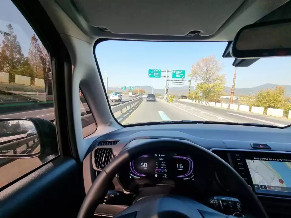 더 뉴 레이로 신천대로를 달리던 모습입니다.