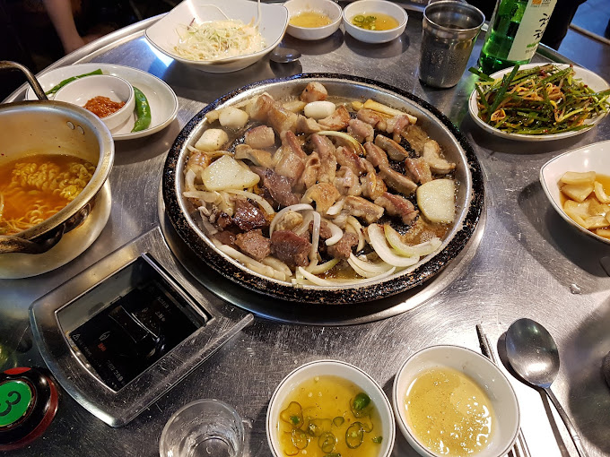 영등포 오향장육집 '대문점'