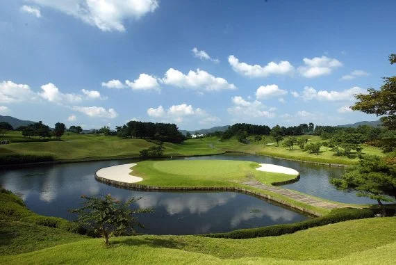 천안 우정힐스 컨트리클럽 골프장 소개 및 예약방법