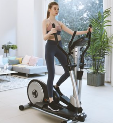 실내 유산소 일립티컬 머신