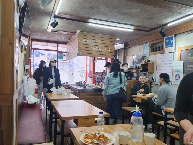 웨스턴_프라이드_라이스_철판볶음밥_전문점_내부